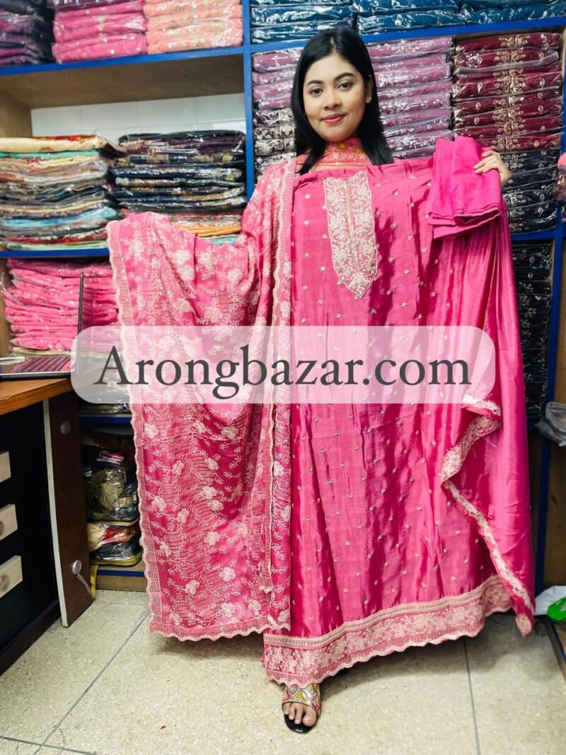 সফ্ট জর্জেট কাপড়ের ফোর পিচ ড্রেস.